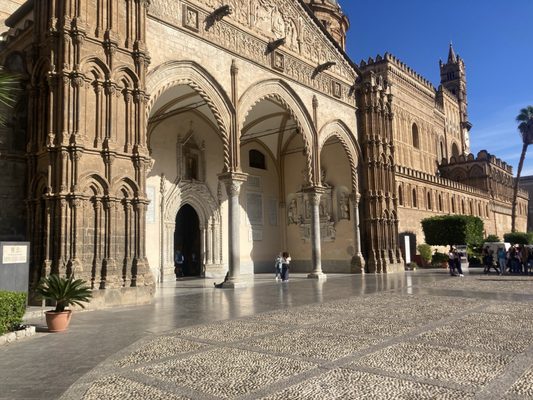 Palermo Cathedral by null