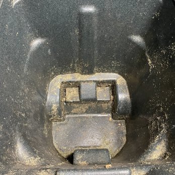 Mr Solution 2 Wash Ur Canz - Result of trash can. Before and after - Home Cleaning Near Me Mr Solution 2 Wash Ur Canz - Result of trash can. Before and after - Home Cleaning Near Me