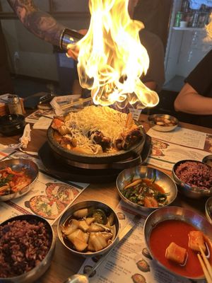 Sun Nong Dan Sawtelle 선농단 by null