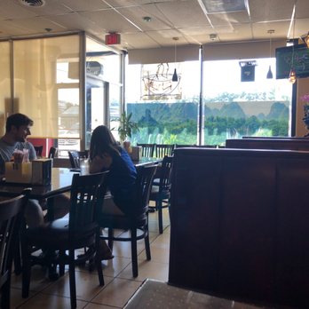 Saigon Palace - Interior - Vietnamese Near Me - Edgewater, Maryland