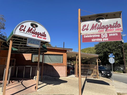El Milagrito Cafe by null