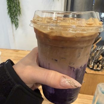 18 Grams Coffee Roasters - Ube latte - Coffee & Tea Near Me - Sacramento, California