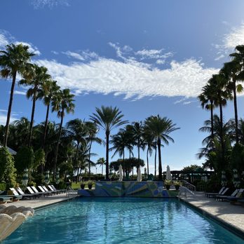 Kimpton Surfcomber Hotel - Hotels Near Me - Miami Beach, Florida Kimpton Surfcomber Hotel - Hotels Near Me - Miami Beach, Florida