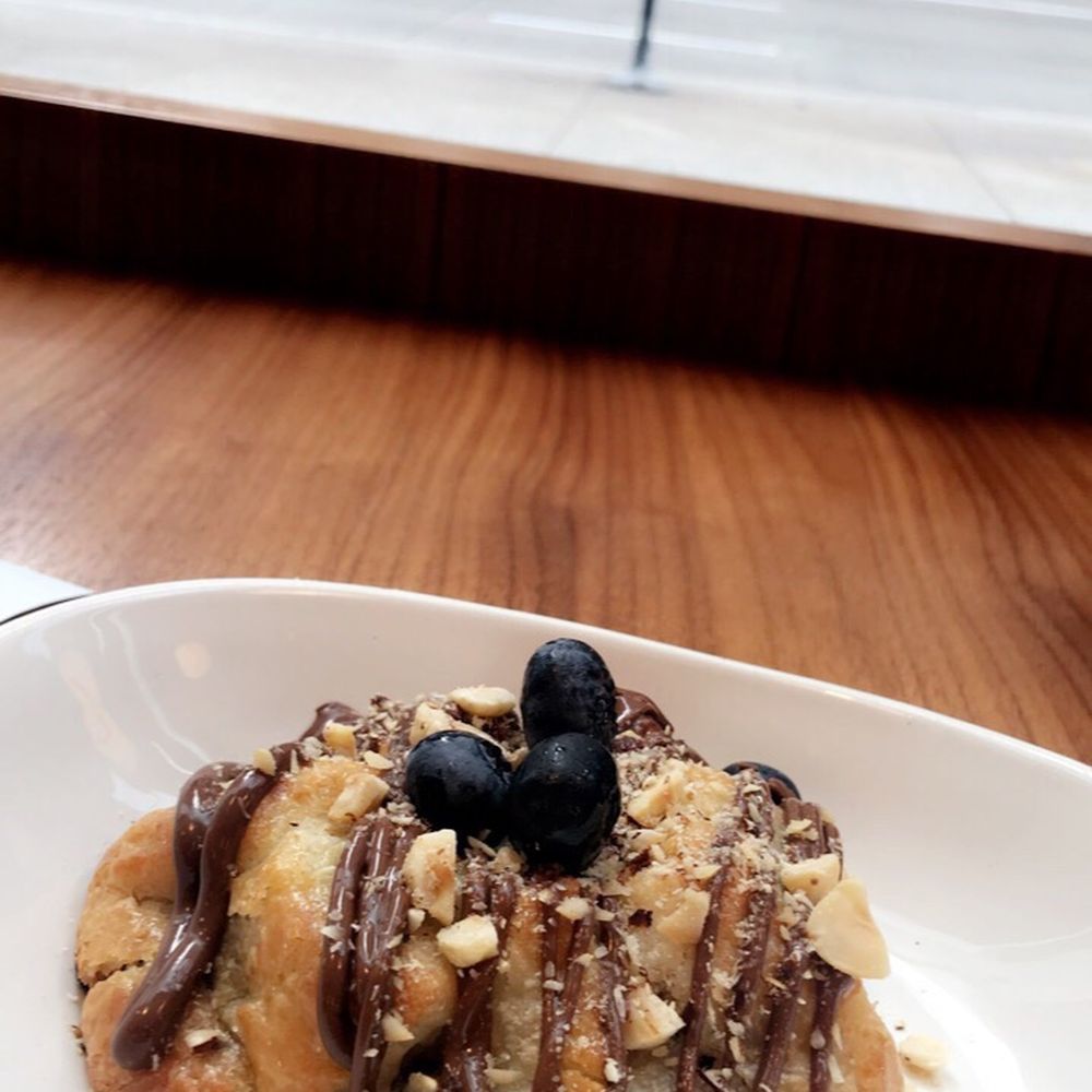 Nutella Cafe - Berry Crostada - Desserts Near Me - Chicago, Illinois