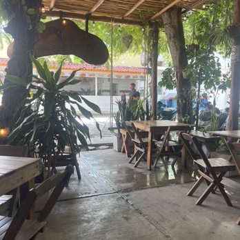 Café Hunab Ku - Patio - Cafeteria Near Me - Tulum, ROO Café Hunab Ku - Patio - Cafeteria Near Me - Tulum, ROO