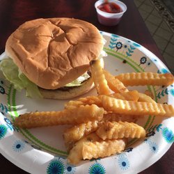Sunset Cove Cafe - Delicious burger