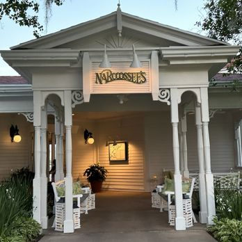 Narcoossee's - New American Near Me - Lake Buena Vista, Florida