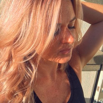 Laura Nelson - Hair Stylists Near Me - Valencia, California