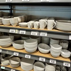 Crate & Barrel Outlet