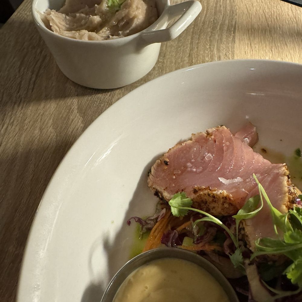 Cholo's Bistro - Puerto Rican Near Me - San Juan, Puerto Rico