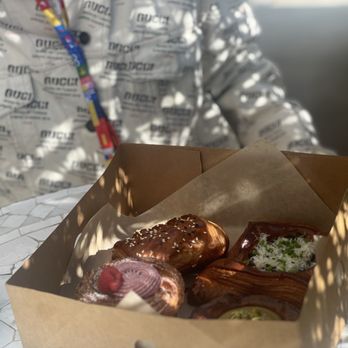 Fondry - Cafes Near Me - Los Angeles, California