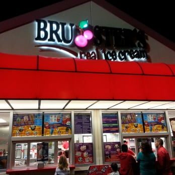 Bruster's Real Ice Cream - Store front - Ice Cream & Frozen Yogurt Near Me - Jacksonville, Florida