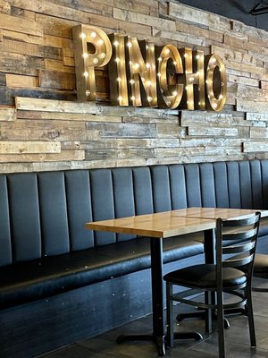 PINCHO Burgers and Kebabs by null