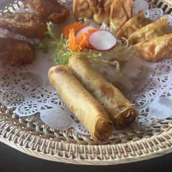 Seree Thai Restaurant & Bar - The Sampler...yummy! It was our first meal of the day so we ate first, then shared! - Thai Near Me - Kent, Washington Seree Thai Restaurant & Bar - The Sampler...yummy! It was our first meal of the day so we ate first, then shared! - Thai Near Me - Kent, Washington
