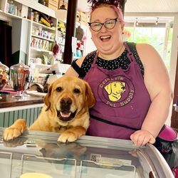 Cricket’s Pet Supply