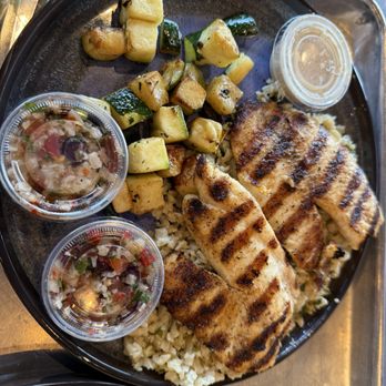 California Fish Grill - Tilapia with rosemary zucchini and cauliflower rice - Seafood Near Me - Visalia, California California Fish Grill - Tilapia with rosemary zucchini and cauliflower rice - Seafood Near Me - Visalia, California