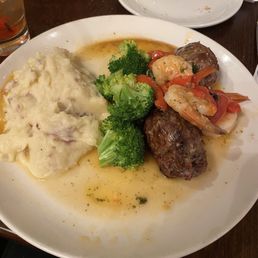 Filet and shrimp scampi