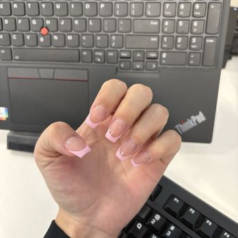 Diamond Nails - Nail Salons Near Me - Roseville, California