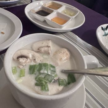 Bangkok Cabin - Tom Yum (Cup) - Thai Near Me - Kennesaw, Georgia Bangkok Cabin - Tom Yum (Cup) - Thai Near Me - Kennesaw, Georgia