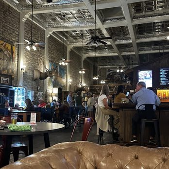 Mesquite Creek Outfitters - Inside - Beer, Wine & Spirits Near Me - Georgetown, Texas