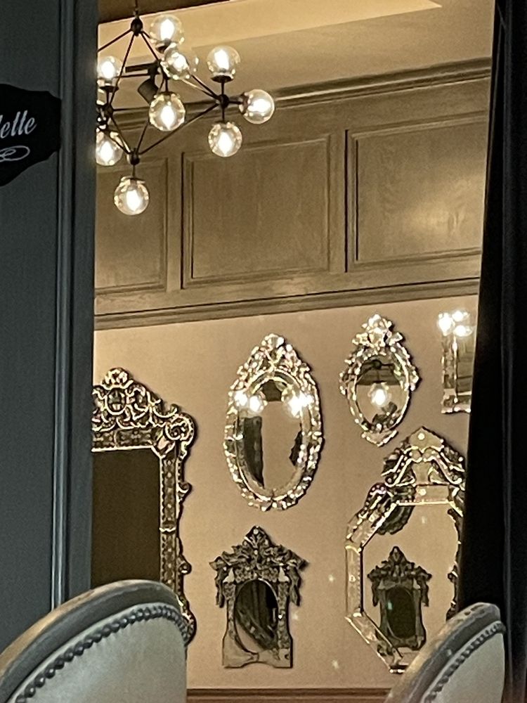 Toulouse Cafe and Bar