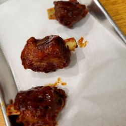 The Good Spot - Hog Wings
