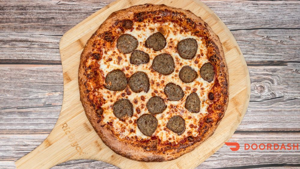 Thunder-Js Pizza Logo