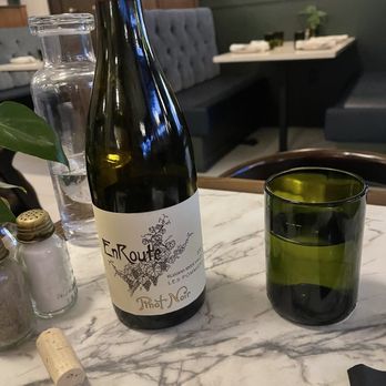Van Acre - En Route Pinot Noir from Far Niente, Sonoma County. - American Near Me - Wausau, Wisconsin