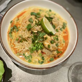 Makasih - Chicken Curry & Ramen Noodles - Pan Asian Near Me - Camarillo, California Makasih - Chicken Curry & Ramen Noodles - Pan Asian Near Me - Camarillo, California