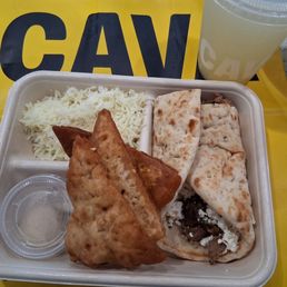 Kids Pita with Lemonade