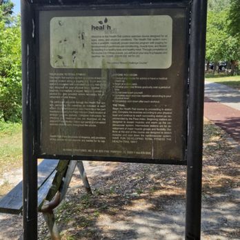 Lake Mayer Park - Parks Near Me - Savannah, Georgia