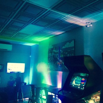Neon Retro Arcade - Arcades Near Me - Pasadena, California