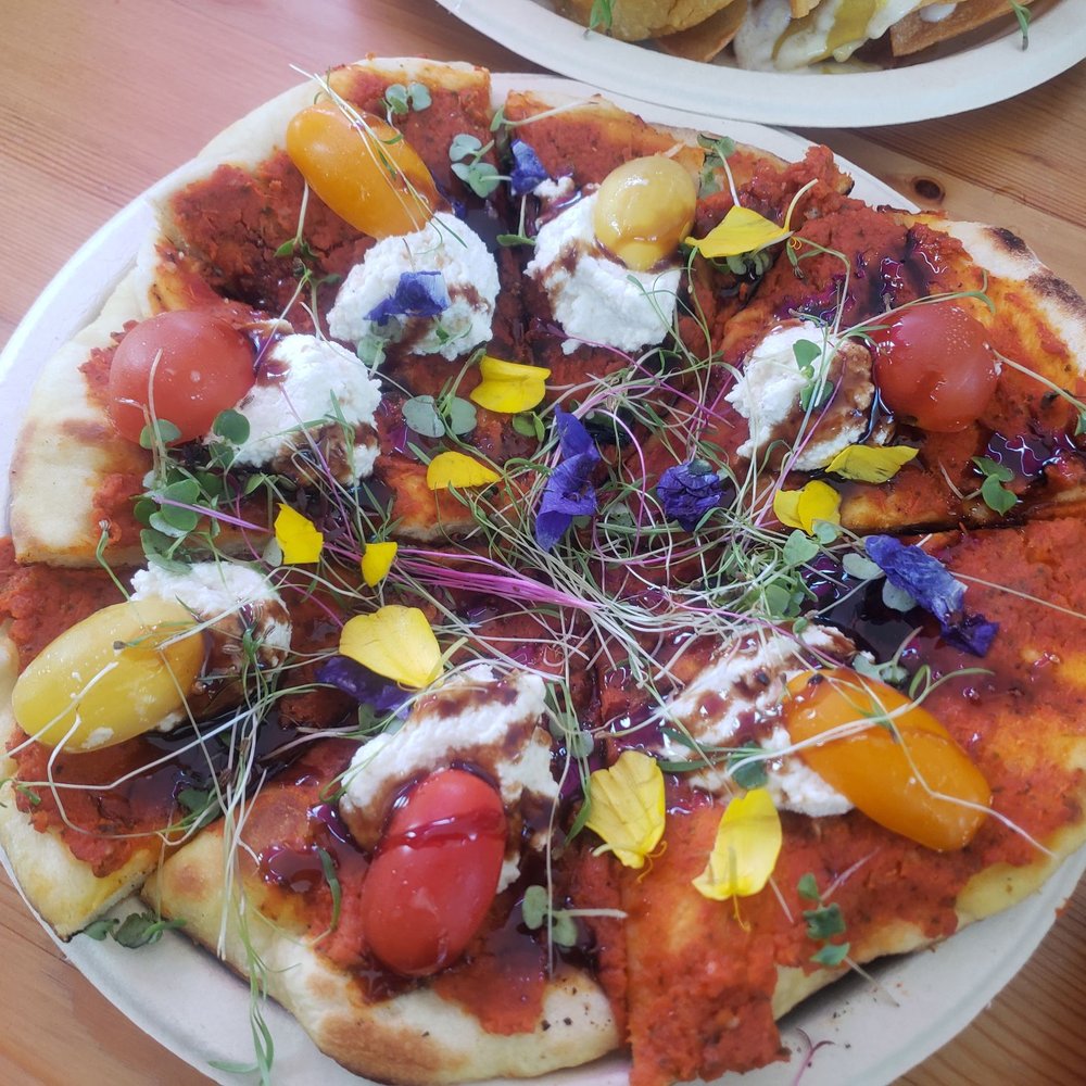Naan pizza! Naan pizza!