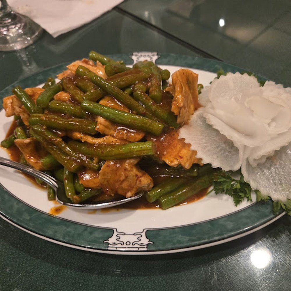 Angkor Restaurant - Chicken and green beans in chili sauce - Cambodian Near Me - Pittsburgh, Pennsylvania