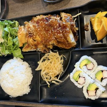 New Osaka Sushi - Seafood Sunomono - Japanese Near Me - Sacramento, California New Osaka Sushi - Seafood Sunomono - Japanese Near Me - Sacramento, California