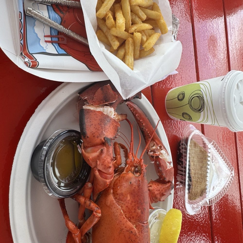 Cape Pier Chowder House - Lobster dinner - Seafood Near Me - Kennebunkport, Maine Cape Pier Chowder House - Lobster dinner - Seafood Near Me - Kennebunkport, Maine