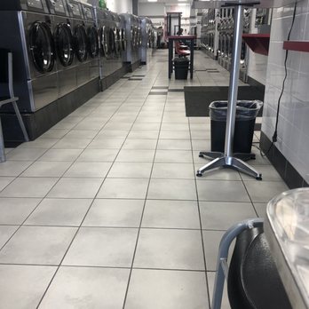 Fast Lane Laundry - Laundromat Near Me - St Charles, Illinois