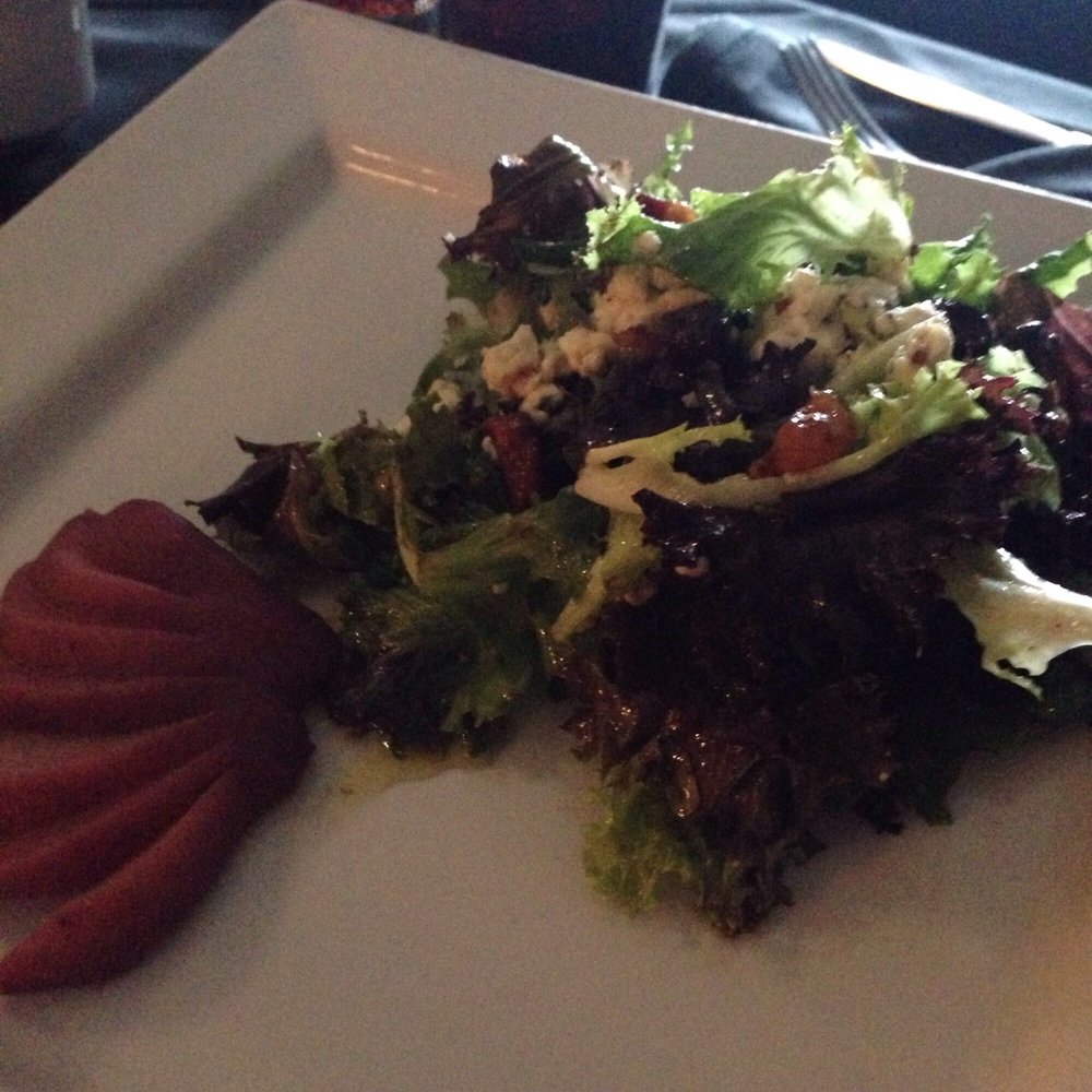 Sweet Onion Bistro - Pear vanilla and bacon salad w blue cheese and cinnamon dressing - Breakfast & Brunch Near Me - London, Ontario Sweet Onion Bistro - Pear vanilla and bacon salad w blue cheese and cinnamon dressing - Breakfast & Brunch Near Me - London, Ontario
