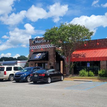 Marlin's Grill & Bar - Parking - Barbeque Near Me - Decatur, Alabama