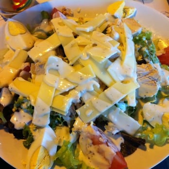 Le Carladez - Salade césar au poulet : à éviter ! - Brasseries Near Me - Paris, 75 Le Carladez - Salade césar au poulet : à éviter ! - Brasseries Near Me - Paris, 75