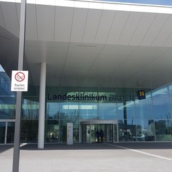 Landesklinikum Baden - Eingang