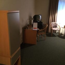 Golfhotel Fahrenbach - Zimmer mit Röhren-TV