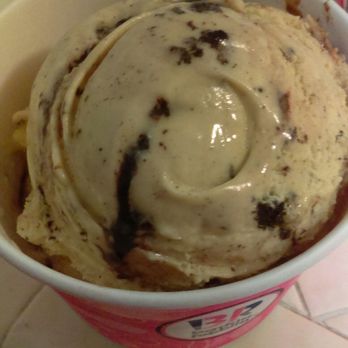 Baskin-Robbins - Oreo cookie cake batter - Ice Cream & Frozen Yogurt Near Me - Salinas, California Baskin-Robbins - Oreo cookie cake batter - Ice Cream & Frozen Yogurt Near Me - Salinas, California