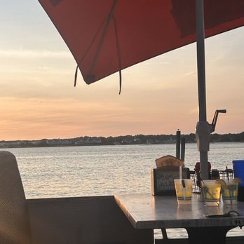 De Lazy Lizard - American Near Me - Ocean City, Maryland