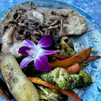 Locanda Amalfi - Veal Marsala - Italian Near Me - Pleasanton, California Locanda Amalfi - Veal Marsala - Italian Near Me - Pleasanton, California