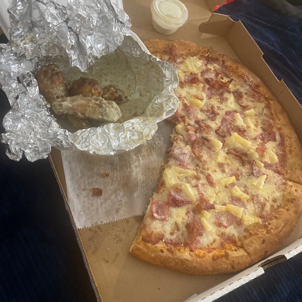 XL Hawaii, Slices are Big, I only had 2 slices,