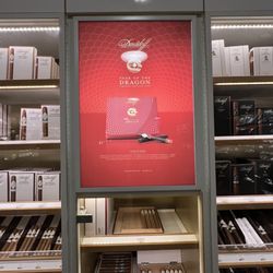 Habana House Cigars - New year of the Dragon Davidoff cigar