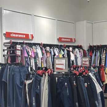 Old Navy - Men's Clothing Near Me - Bakersfield, California Old Navy - Men's Clothing Near Me - Bakersfield, California