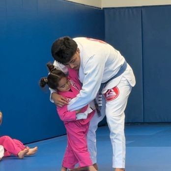Gracie Barra Simi Valley - Brazilian Jiu-jitsu Near Me - Simi Valley, California Gracie Barra Simi Valley - Brazilian Jiu-jitsu Near Me - Simi Valley, California