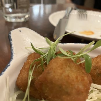 Unconventional Diner - Pot Pie Poppers - Breakfast & Brunch Near Me - Washington, DC, District of Columbia